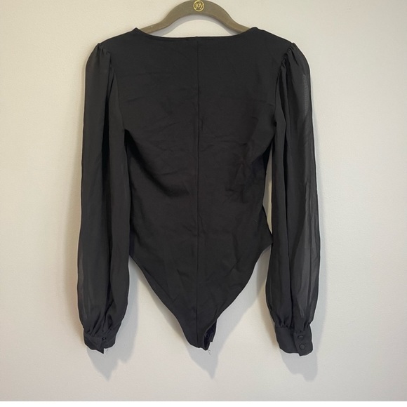 Black Deep V Bodysuit - Picture 2 of 8